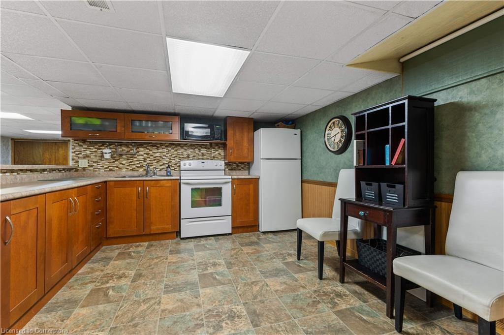 404996 Beaconsfield Road, Burgessville, ON - Indoor