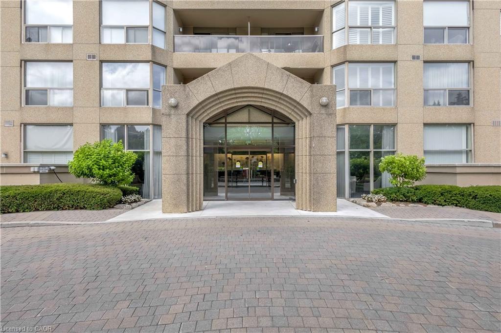 704-1800 The Collegeway, Mississauga, ON - Outdoor With Facade