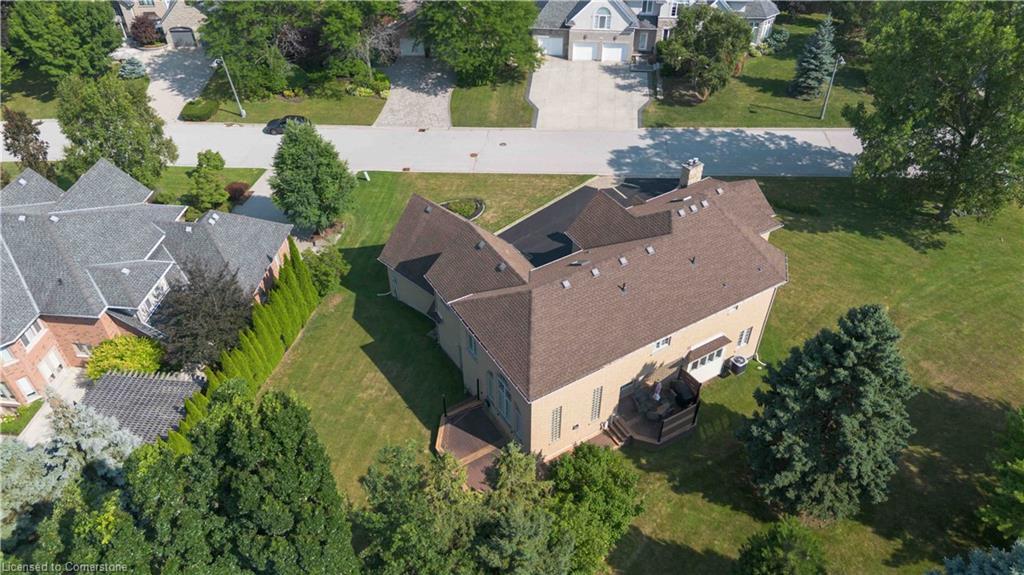 1401 Tamworth Court, Burlington, ON - Outdoor With View