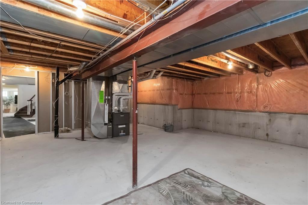 1401 Tamworth Court, Burlington, ON - Indoor Photo Showing Basement