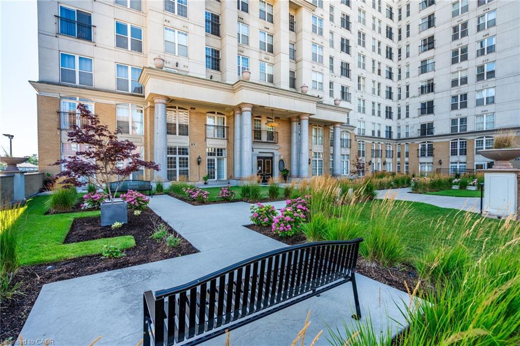 612-135 James Street S, Hamilton, ON - Outdoor With Facade