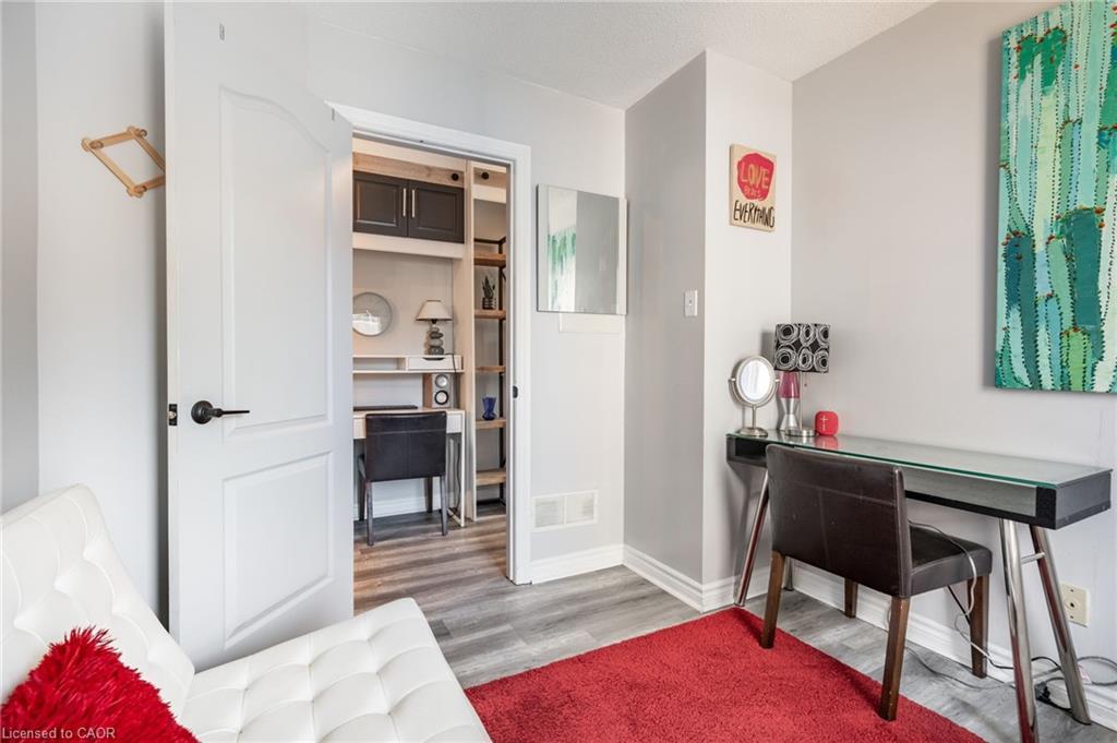 612-135 James Street S, Hamilton, ON - Indoor