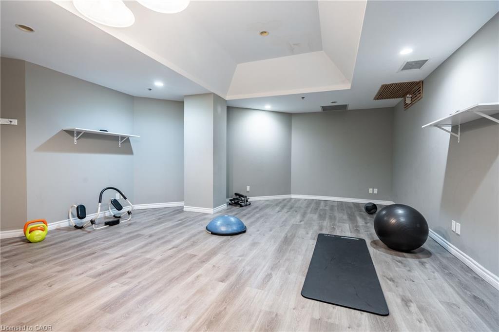 612-135 James Street S, Hamilton, ON - Indoor