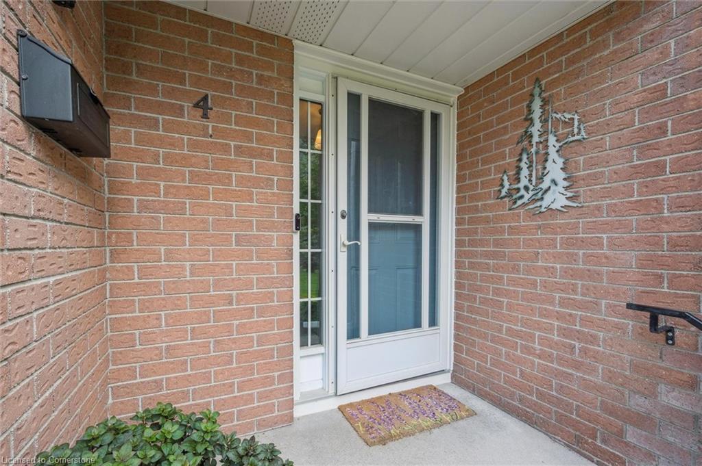 4-488 Beechwood Drive, Waterloo, ON - Outdoor With Exterior