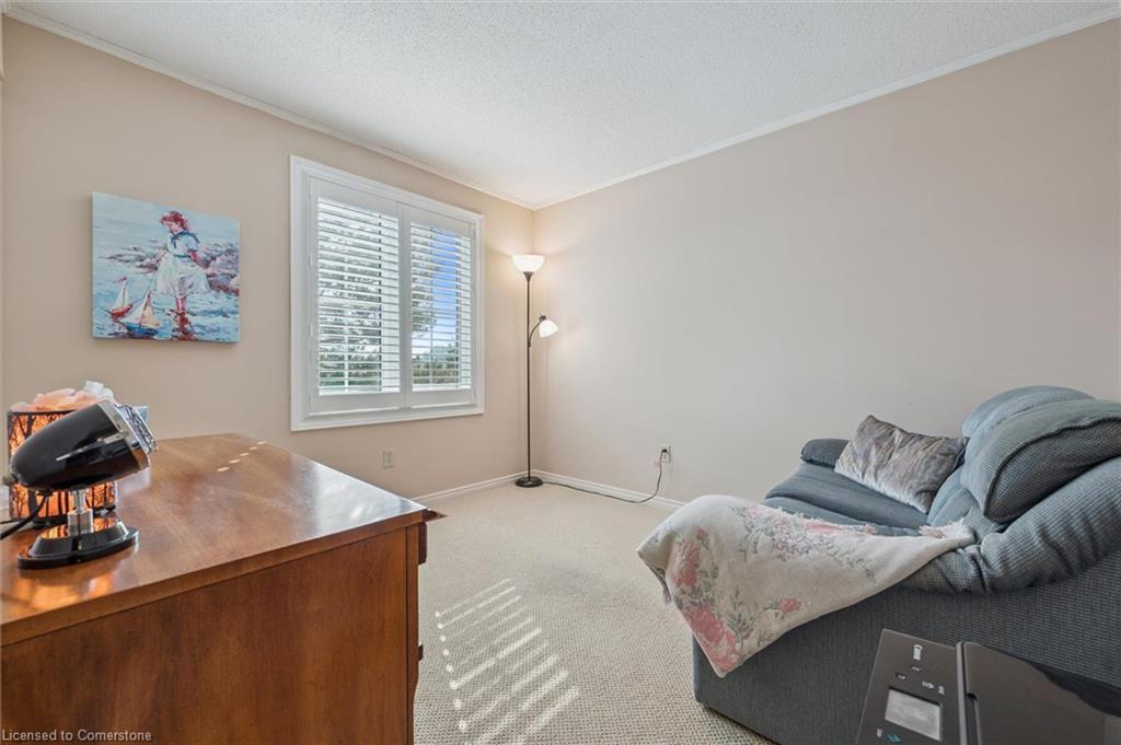 4-488 Beechwood Drive, Waterloo, ON - Indoor