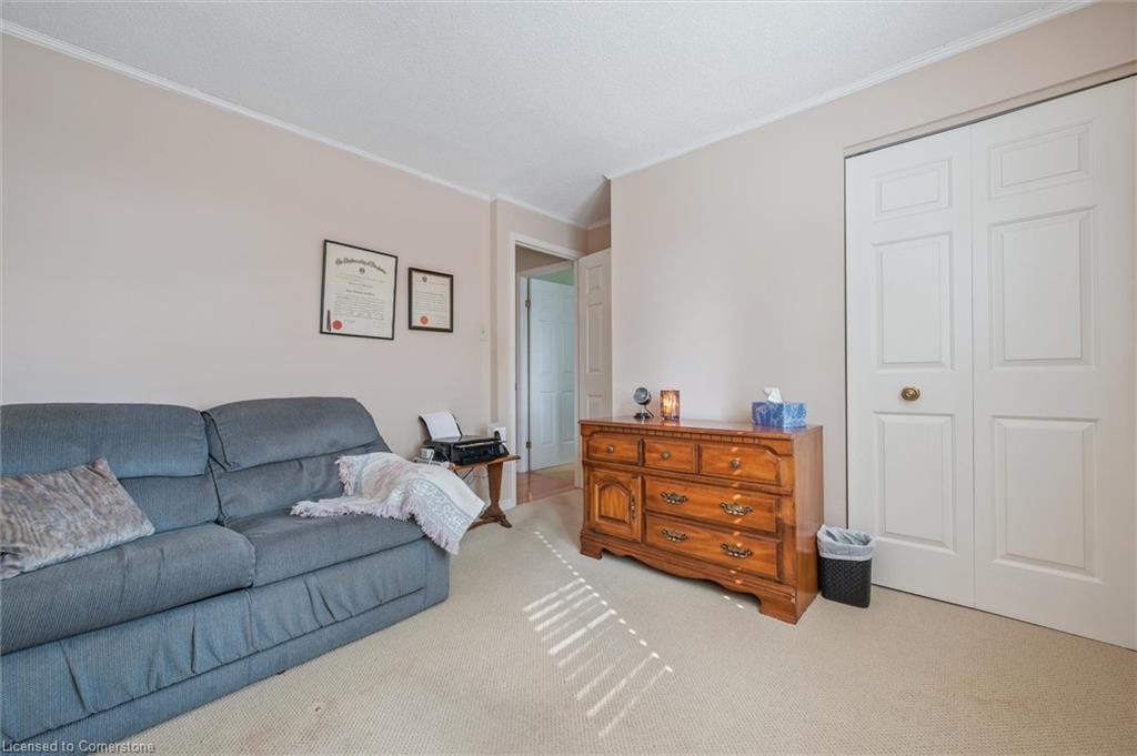 4-488 Beechwood Drive, Waterloo, ON - Indoor Photo Showing Other Room