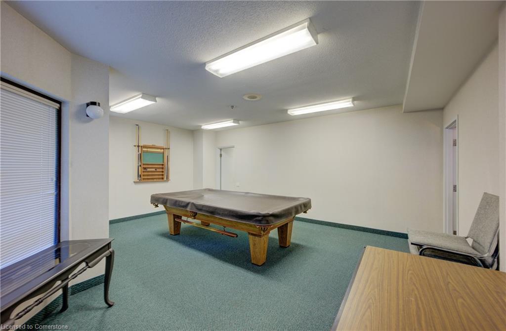 204-10 Ellen Street E, Kitchener, ON - Indoor Photo Showing Other Room