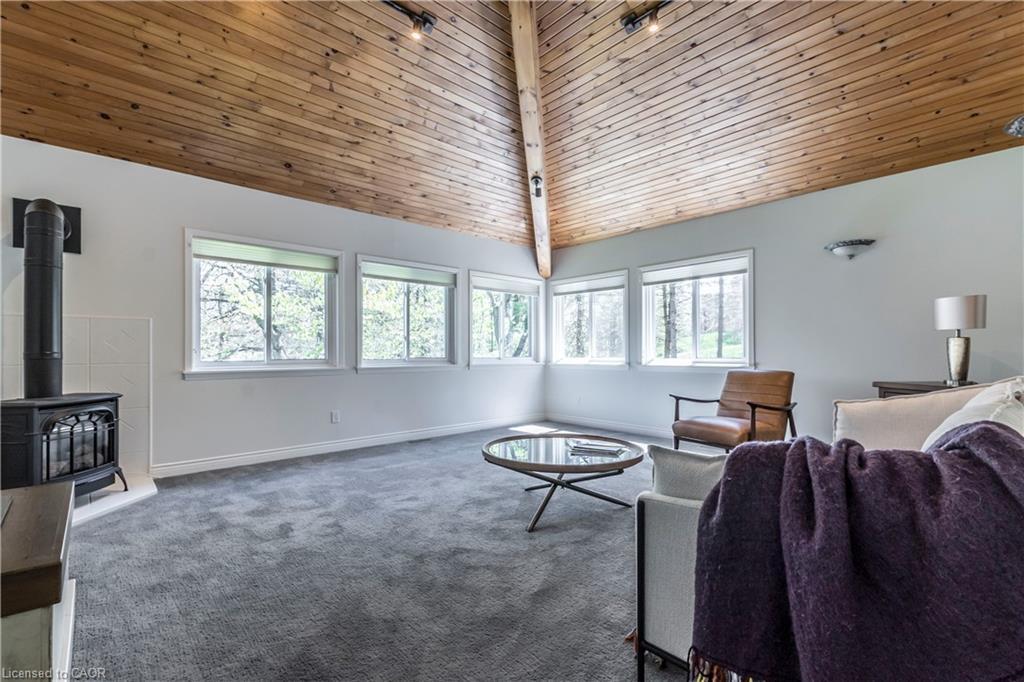 6353 Mcniven Road, Burlington, ON - Indoor With Fireplace