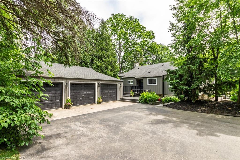 6353 Mcniven Road, Burlington, ON - Outdoor