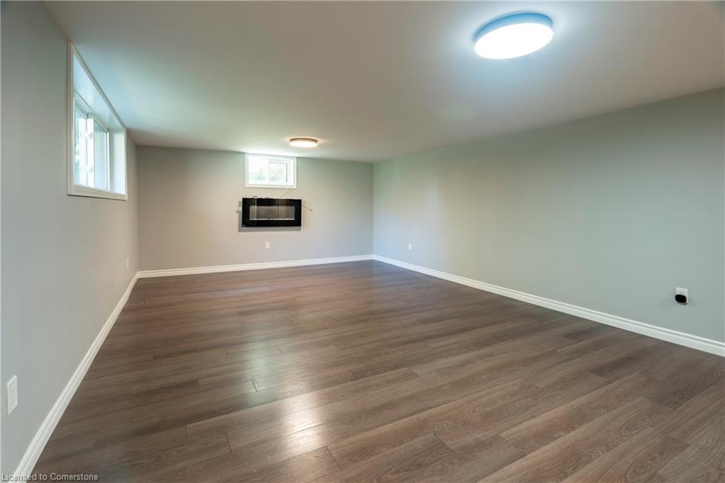 104 Boniface Avenue, Kitchener, ON - Indoor Photo Showing Other Room