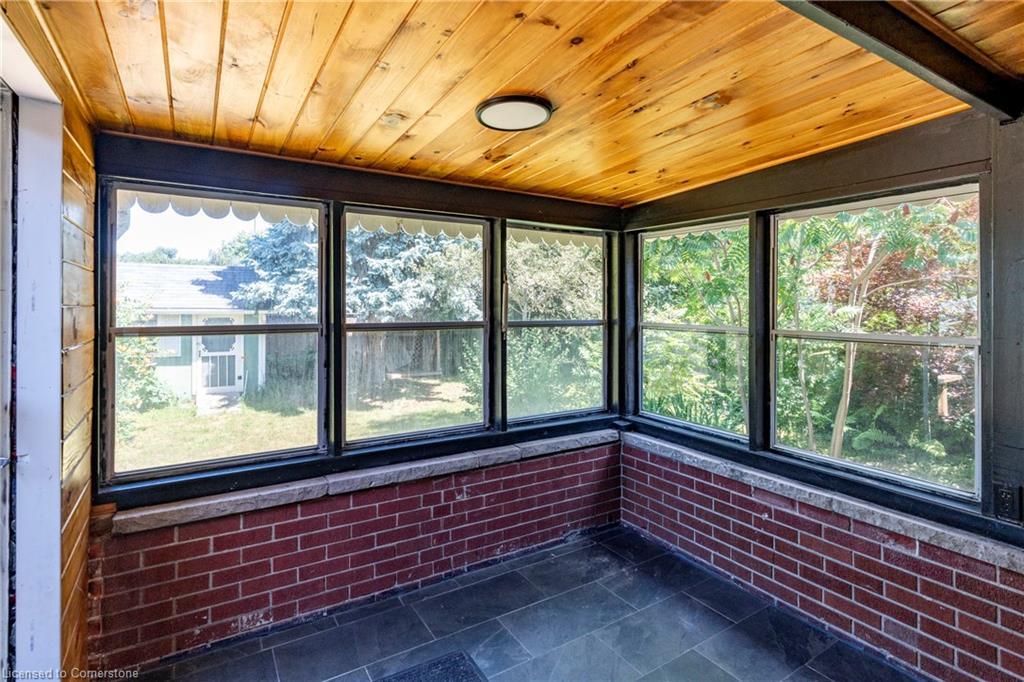 104 Boniface Avenue, Kitchener, ON - Indoor Photo Showing Other Room