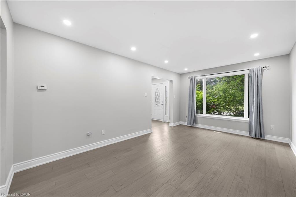 24 Fallingdale Crescent, Brampton, ON - Indoor