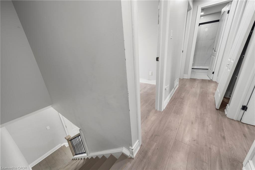 24 Fallingdale Crescent, Brampton, ON - Indoor Photo Showing Other Room