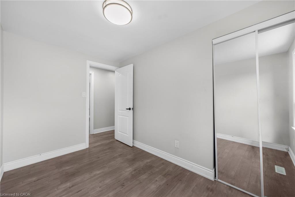 24 Fallingdale Crescent, Brampton, ON - Indoor Photo Showing Other Room