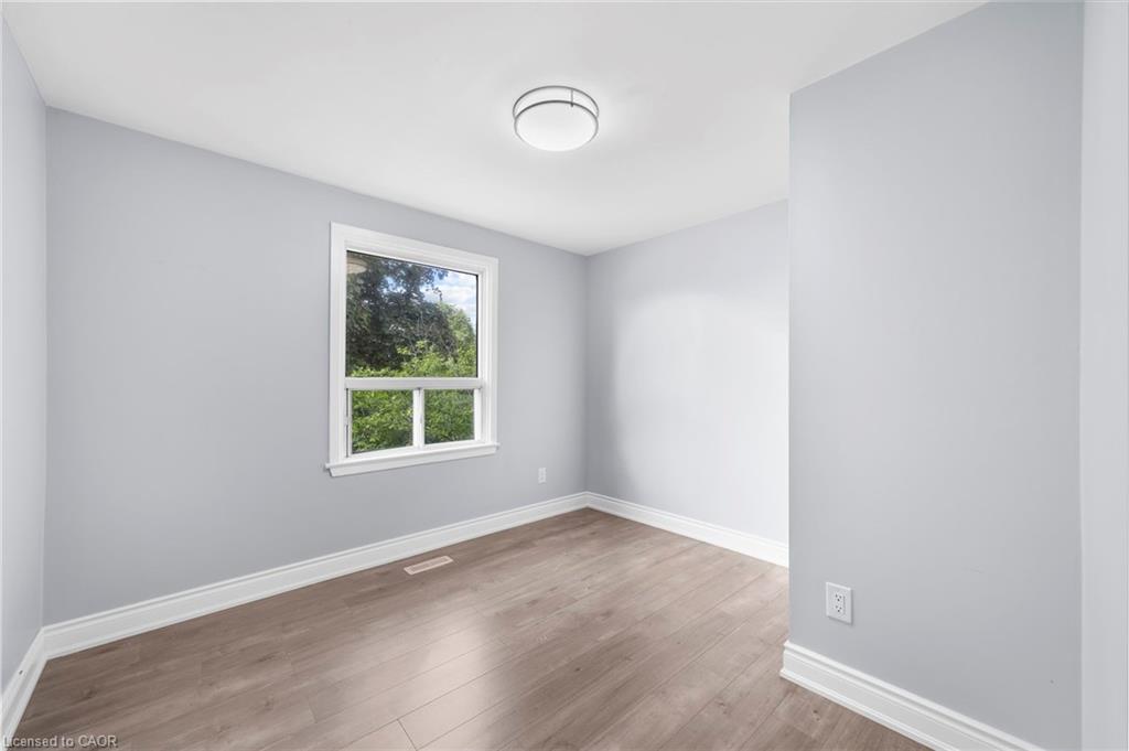 24 Fallingdale Crescent, Brampton, ON - Indoor Photo Showing Other Room