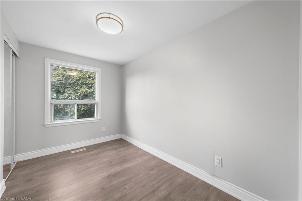 24 Fallingdale Crescent, Brampton, ON - Indoor Photo Showing Other Room