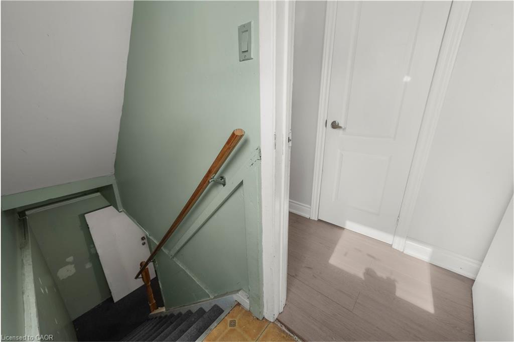 24 Fallingdale Crescent, Brampton, ON - Indoor Photo Showing Other Room