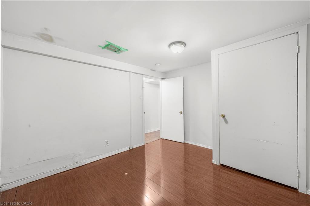 24 Fallingdale Crescent, Brampton, ON - Indoor Photo Showing Other Room