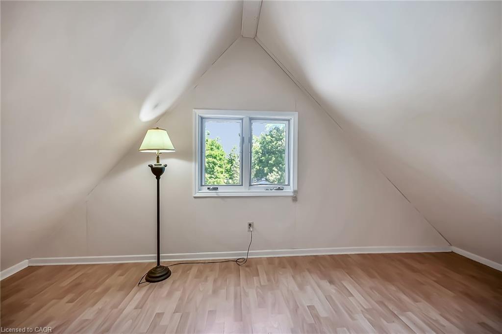 94 Sutherland Street W, Caledonia, ON - Indoor Photo Showing Other Room