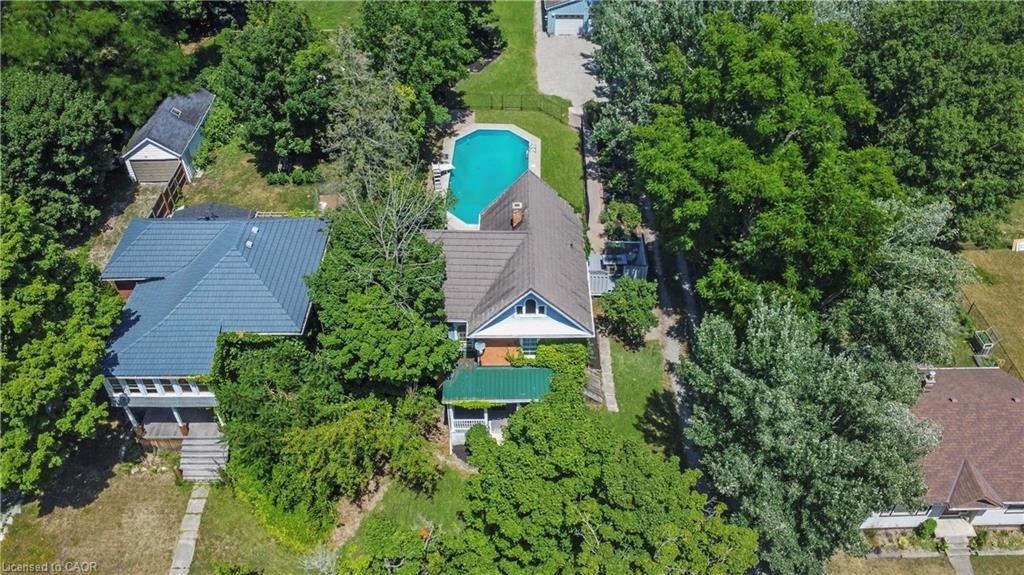 94 Sutherland Street W, Caledonia, ON - Outdoor