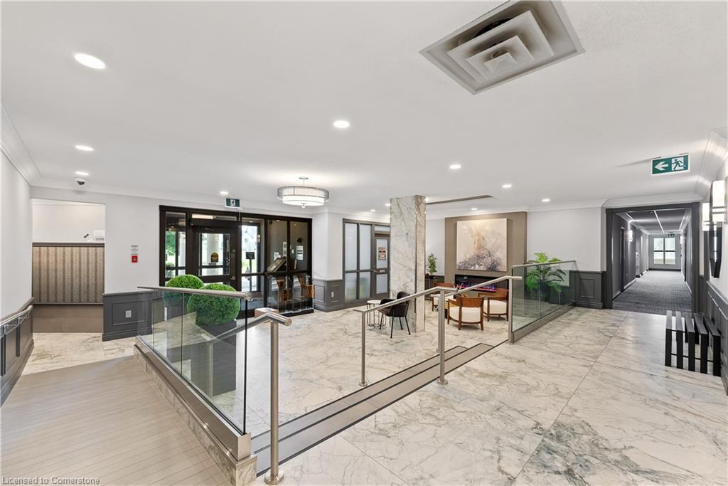 605-162 Martindale Road, St. Catharines, ON - Indoor Photo Showing Other Room