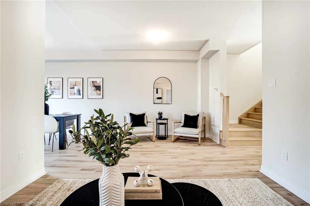 26 Bentgrass Drive, Welland, ON - Indoor