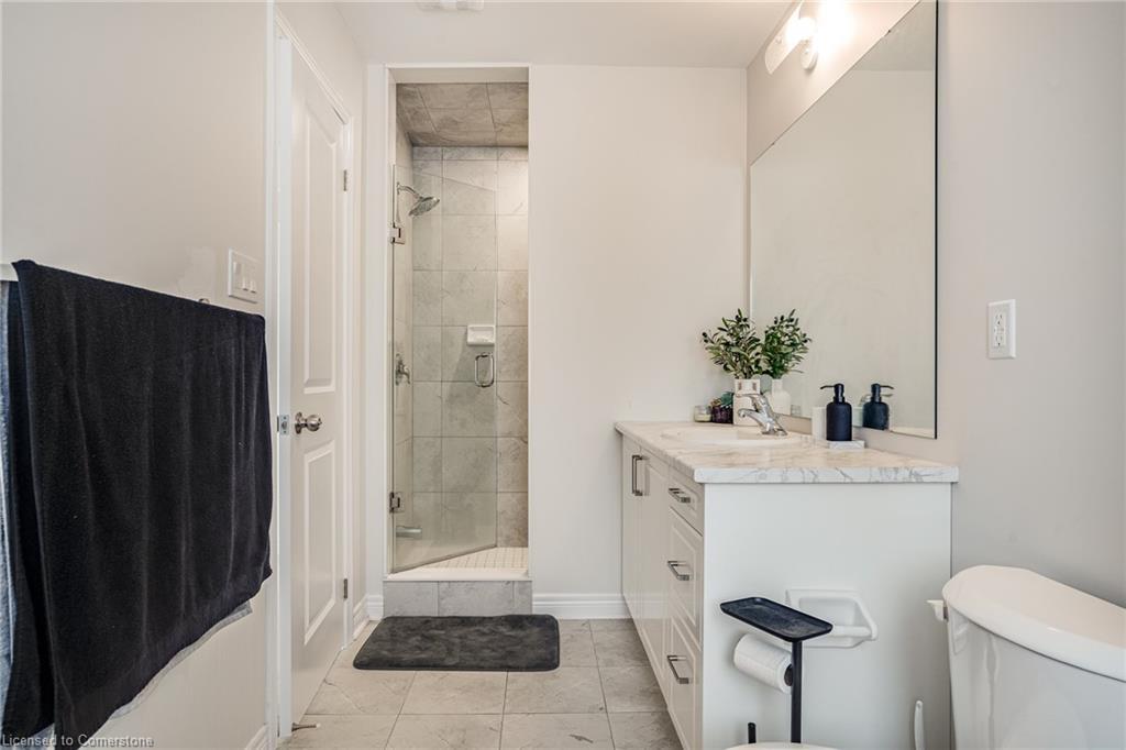 26 Bentgrass Drive, Welland, ON - Indoor Photo Showing Bathroom