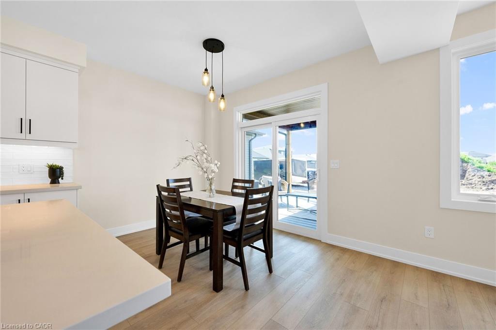 160 Craddock Boulevard, Jarvis, ON - Indoor Photo Showing Dining Room