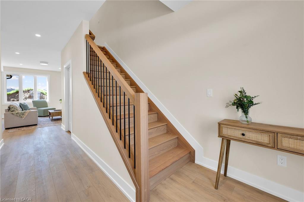 160 Craddock Boulevard, Jarvis, ON - Indoor Photo Showing Other Room