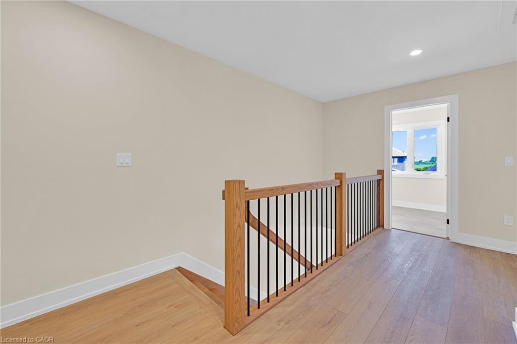 160 Craddock Boulevard, Jarvis, ON - Indoor Photo Showing Other Room