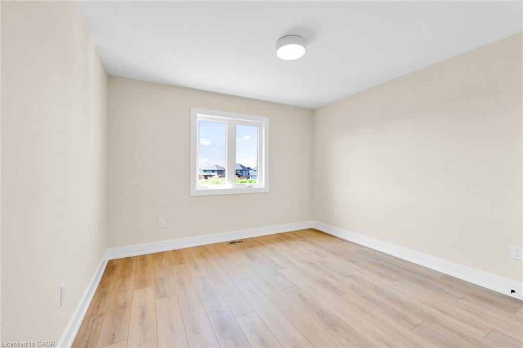 160 Craddock Boulevard, Jarvis, ON - Indoor Photo Showing Other Room