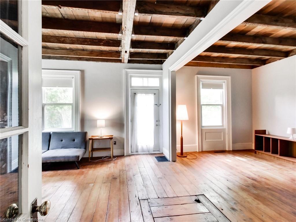 6142 Guelph Line, Burlington, ON - Indoor Photo Showing Other Room