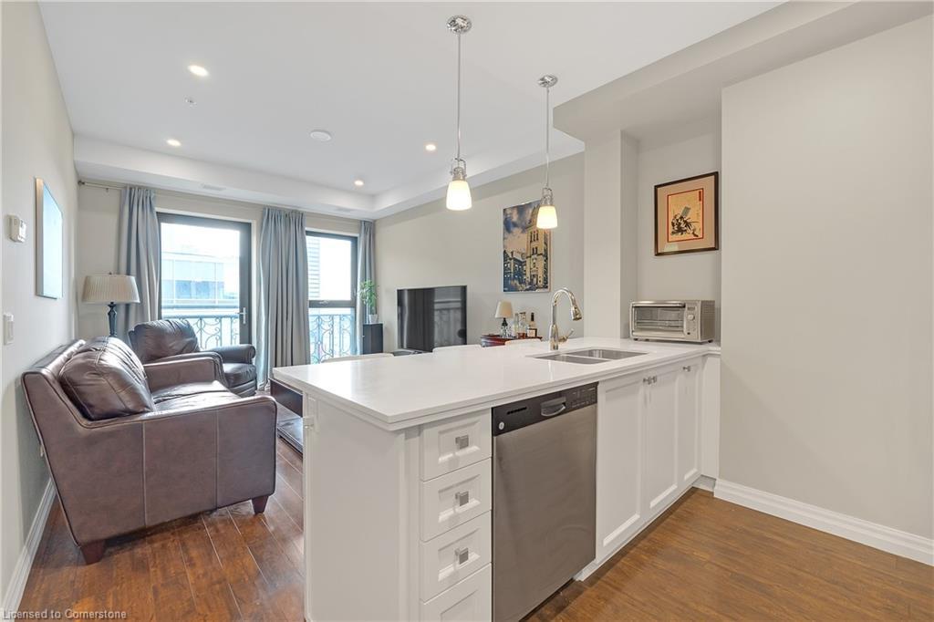 1006-112 King Street E, Hamilton, ON - Indoor Photo Showing Kitchen With Double Sink
