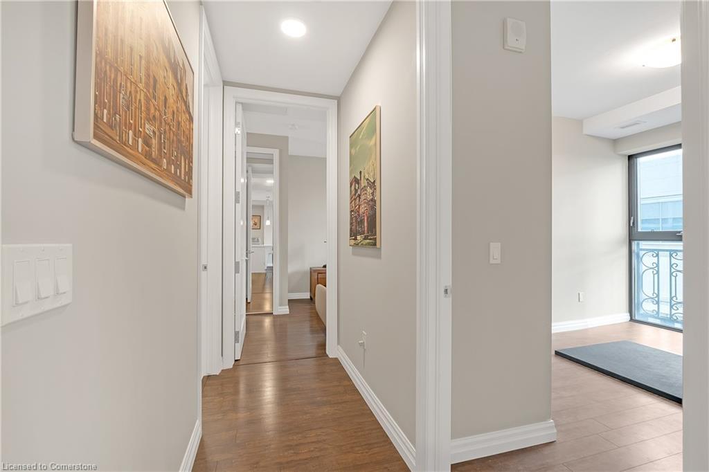 1006-112 King Street E, Hamilton, ON - Indoor Photo Showing Other Room