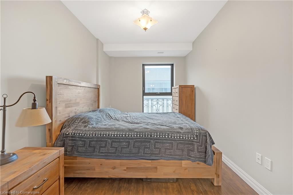 1006-112 King Street E, Hamilton, ON - Indoor Photo Showing Bedroom