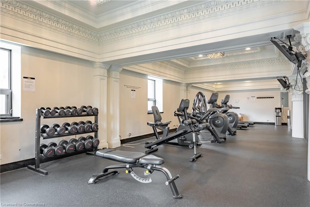 1006-112 King Street E, Hamilton, ON - Indoor Photo Showing Gym Room