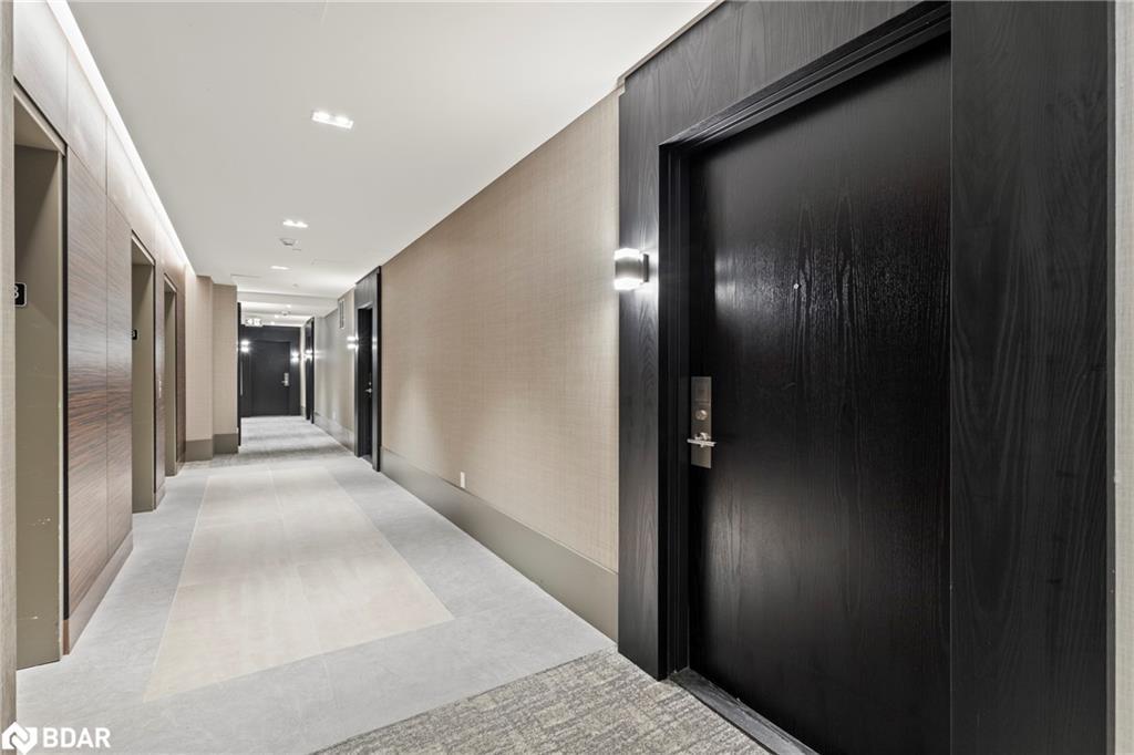 307-2007 James Street Street, Burlington, ON - Indoor Photo Showing Other Room