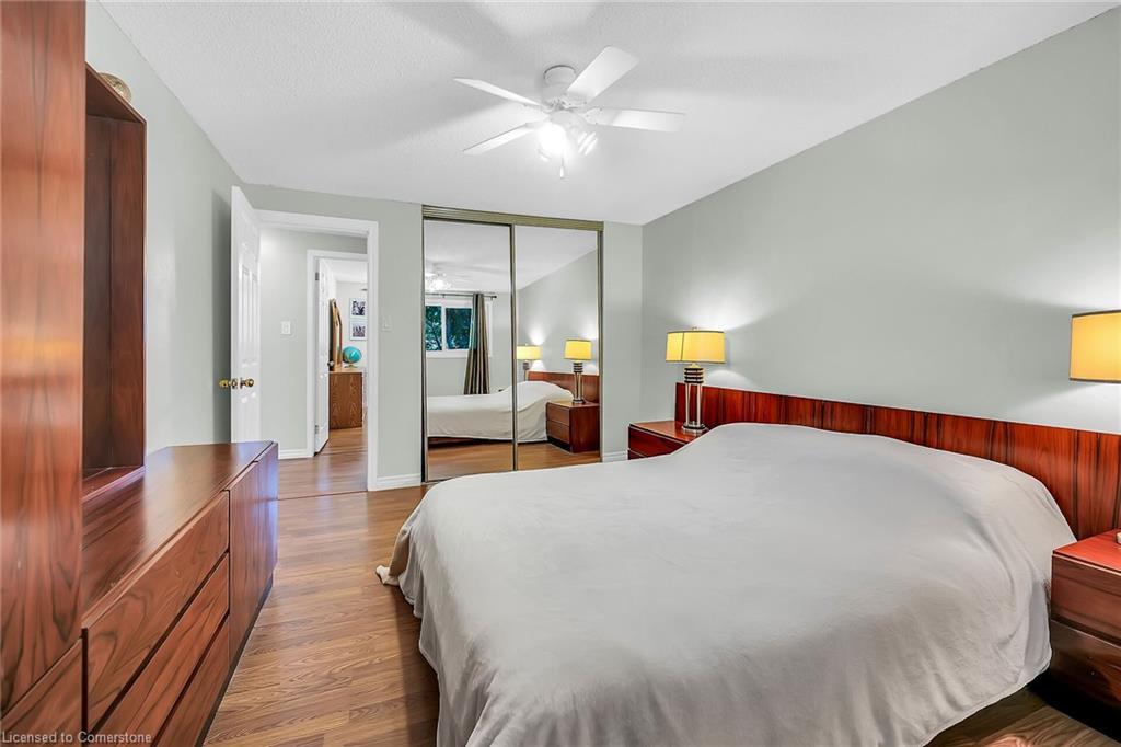 18-1460 Garth Street, Hamilton, ON - Indoor Photo Showing Bedroom