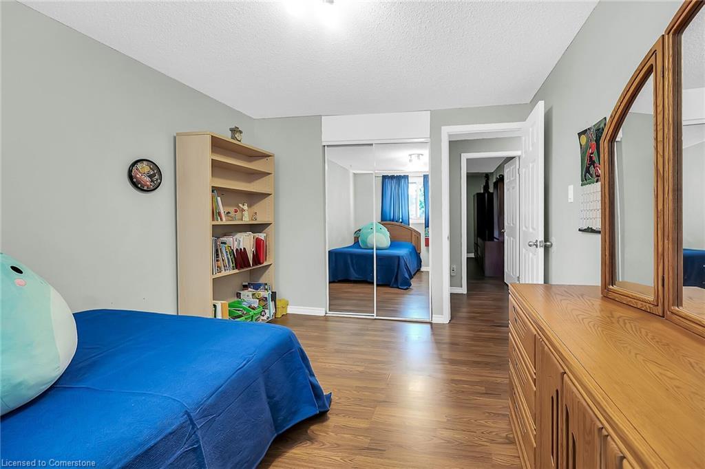 18-1460 Garth Street, Hamilton, ON - Indoor Photo Showing Bedroom