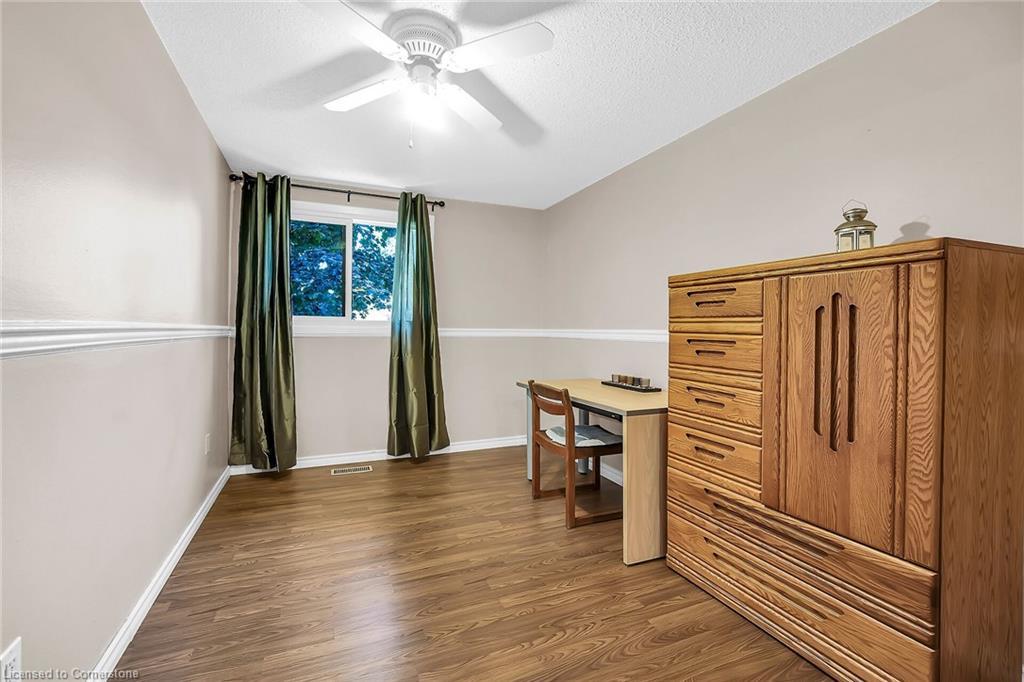 18-1460 Garth Street, Hamilton, ON - Indoor