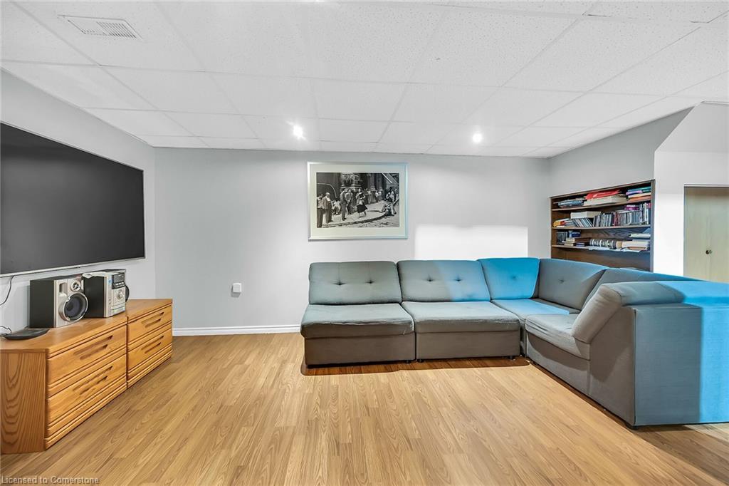 18-1460 Garth Street, Hamilton, ON - Indoor