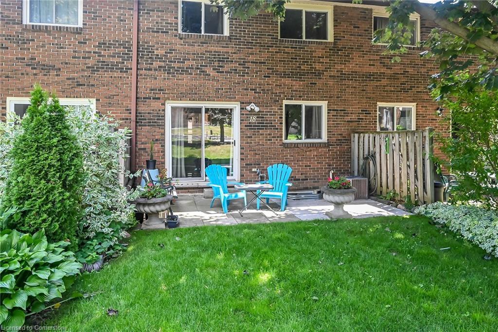 18-1460 Garth Street, Hamilton, ON - Outdoor