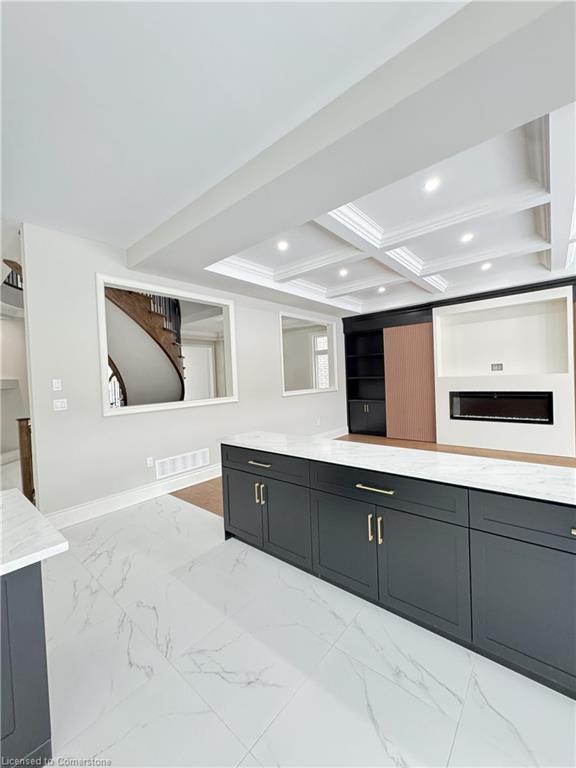 143 Klein Circle, Ancaster, ON - Indoor