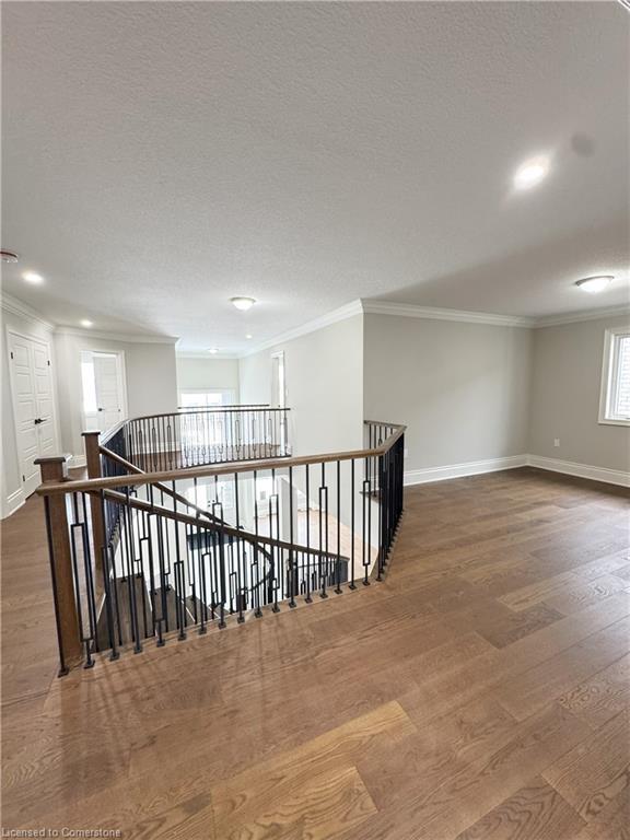 143 Klein Circle, Ancaster, ON - Indoor Photo Showing Other Room