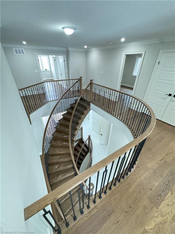 143 Klein Circle, Ancaster, ON - Indoor Photo Showing Other Room