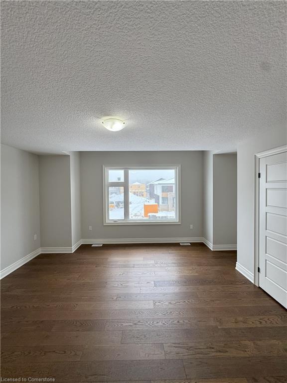 143 Klein Circle, Ancaster, ON - Indoor Photo Showing Other Room