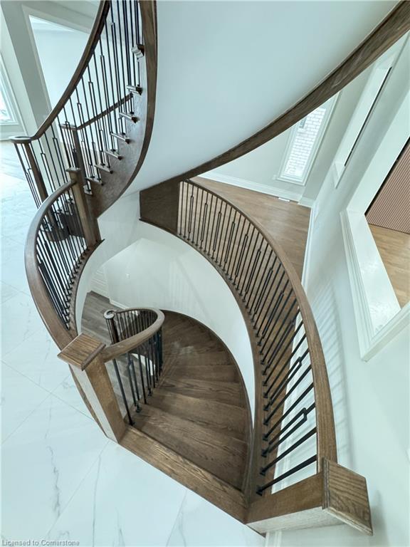 143 Klein Circle, Ancaster, ON - Indoor Photo Showing Other Room