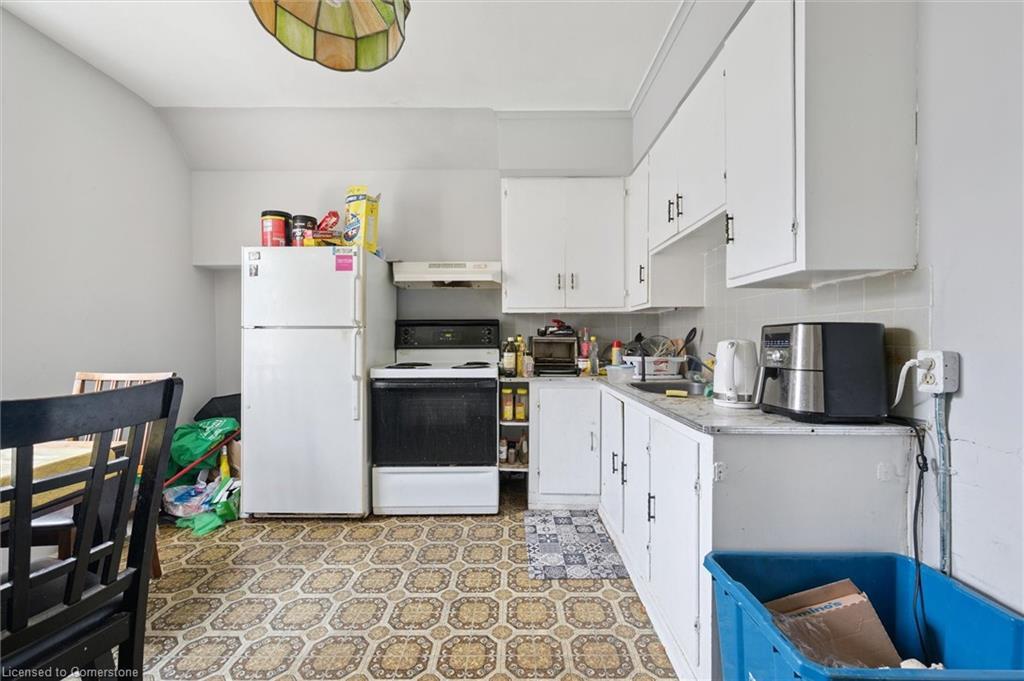 133 Joseph Street, Kitchener, ON - Indoor Photo Showing Kitchen With Double Sink