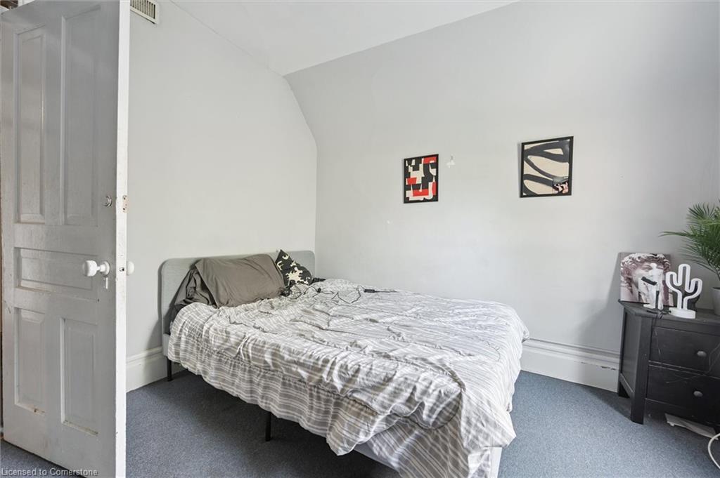 133 Joseph Street, Kitchener, ON - Indoor Photo Showing Bedroom