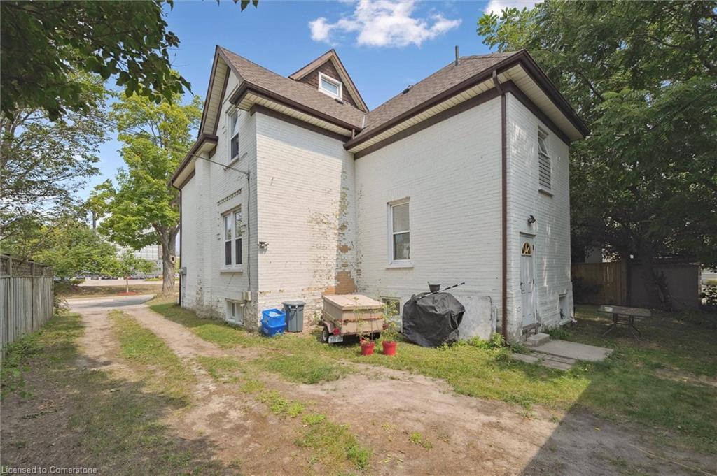 133 Joseph Street, Kitchener, ON - Outdoor